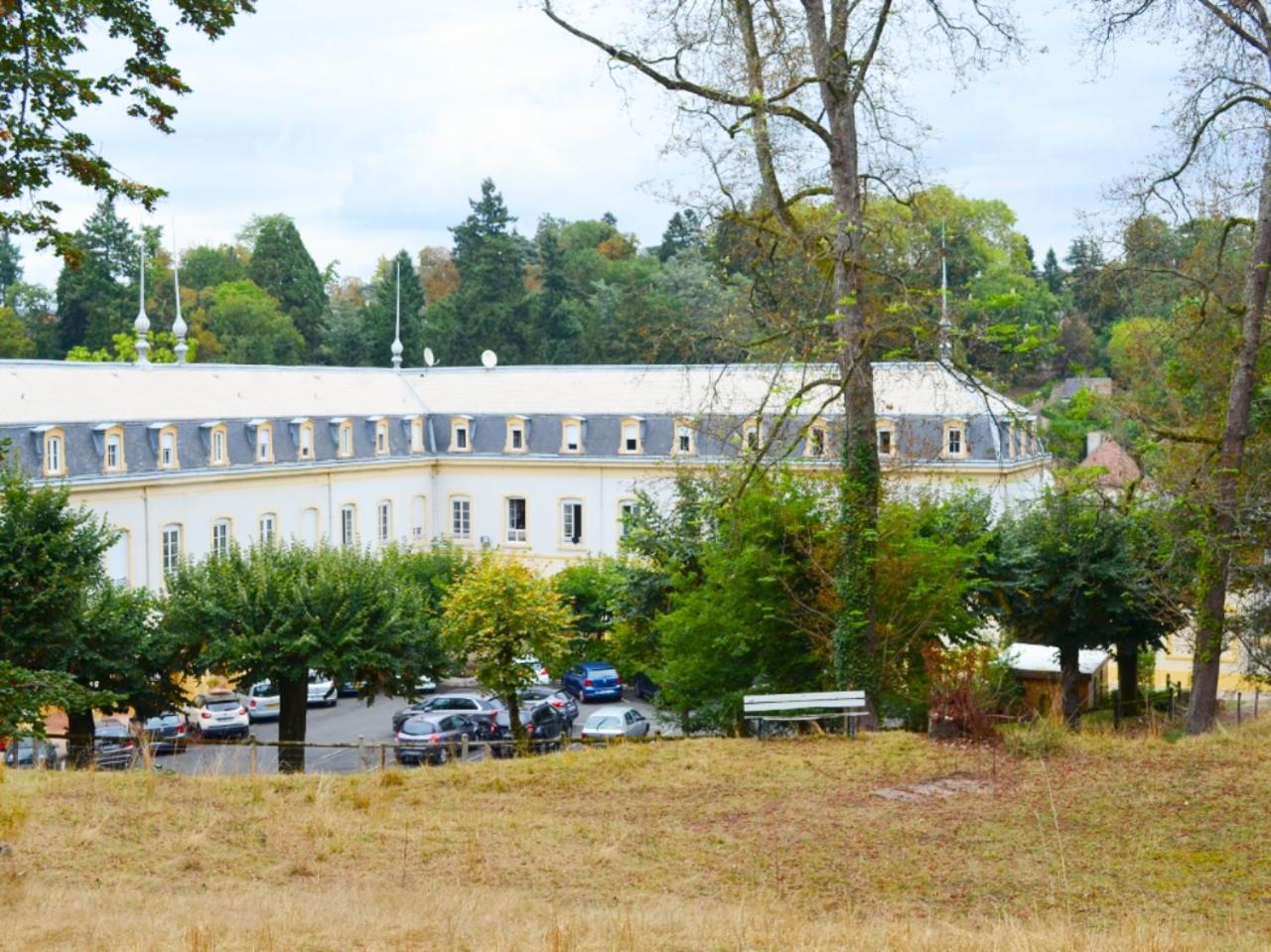 Grand Hotel De Bourbon-Lancy - Spa Et Restaurant - Logis Exteriör bild